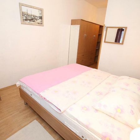 Rooms With The Sea View Baška Esterno foto