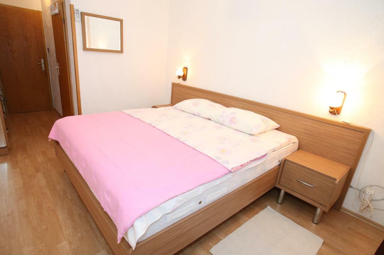 Rooms With The Sea View Baška Esterno foto